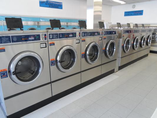 coin laundry for sale