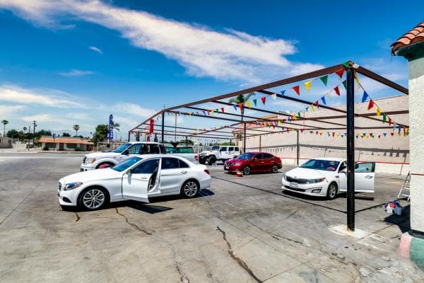 Photo or depiction of a automotive & vehicle business