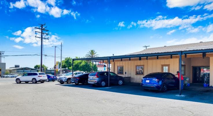 Photo or depiction of a automotive & vehicle business