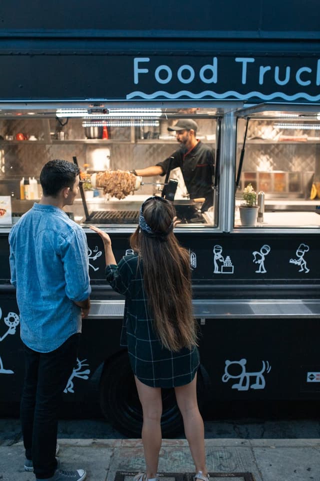 Thumbnail for Buying A Food Truck Business Opportunity: 5 Things To Consider