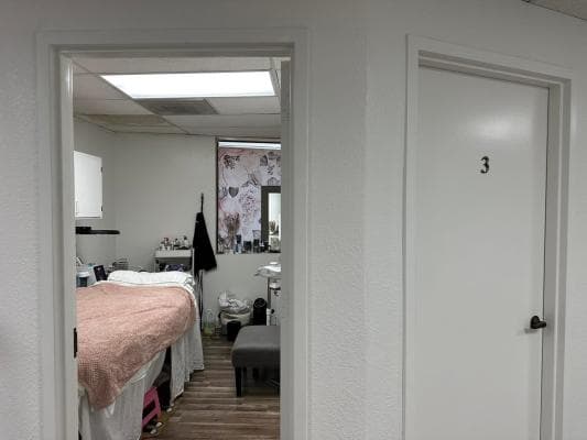 Photo or depiction of a health-medical-fitness-beauty business