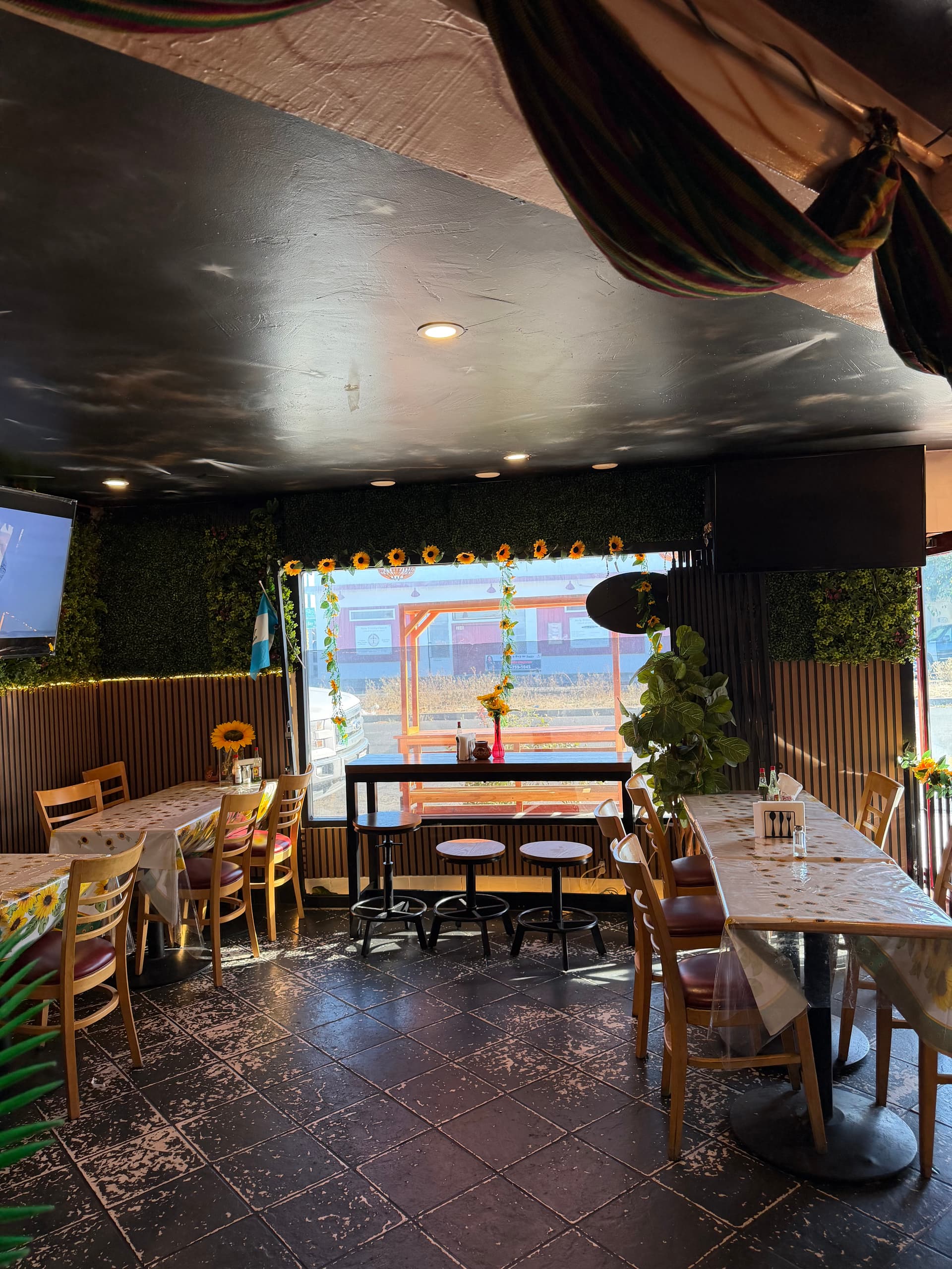 Photo or depiction of a restaurants & food business