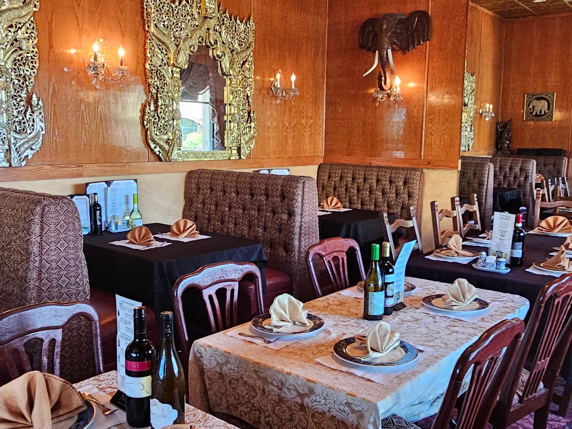 Photo or depiction of a restaurants & food business