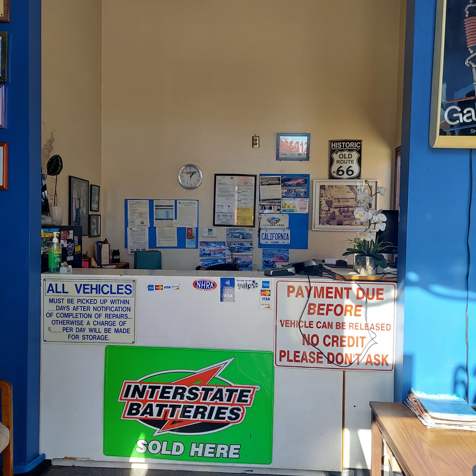 Photo or depiction of a automotive & vehicle business