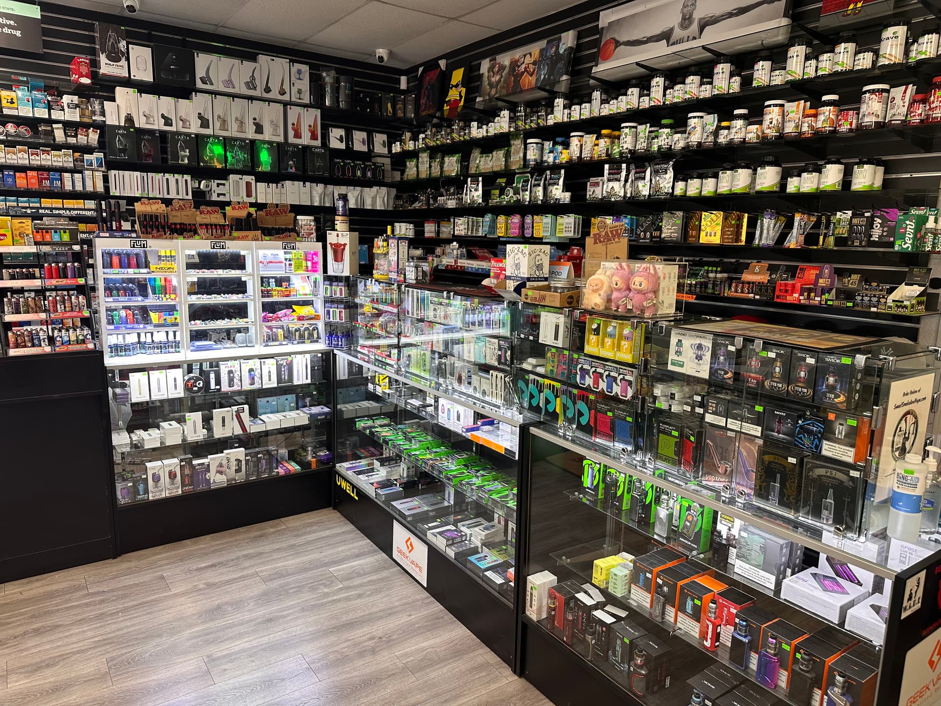 Smoke Shop, Tobacco Store Businesses for Sale in Santa clarita, California | BizBen Smoke Shop, Tobacco Store Businesses for Sale in Santa clarita, California | BizBen