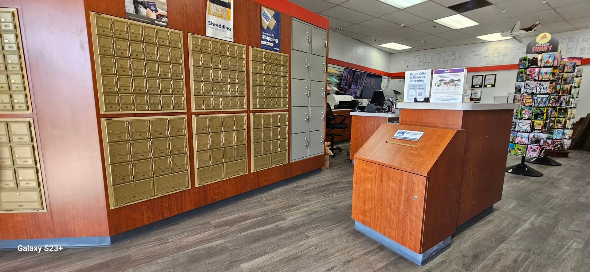 Photo or depiction of a service business