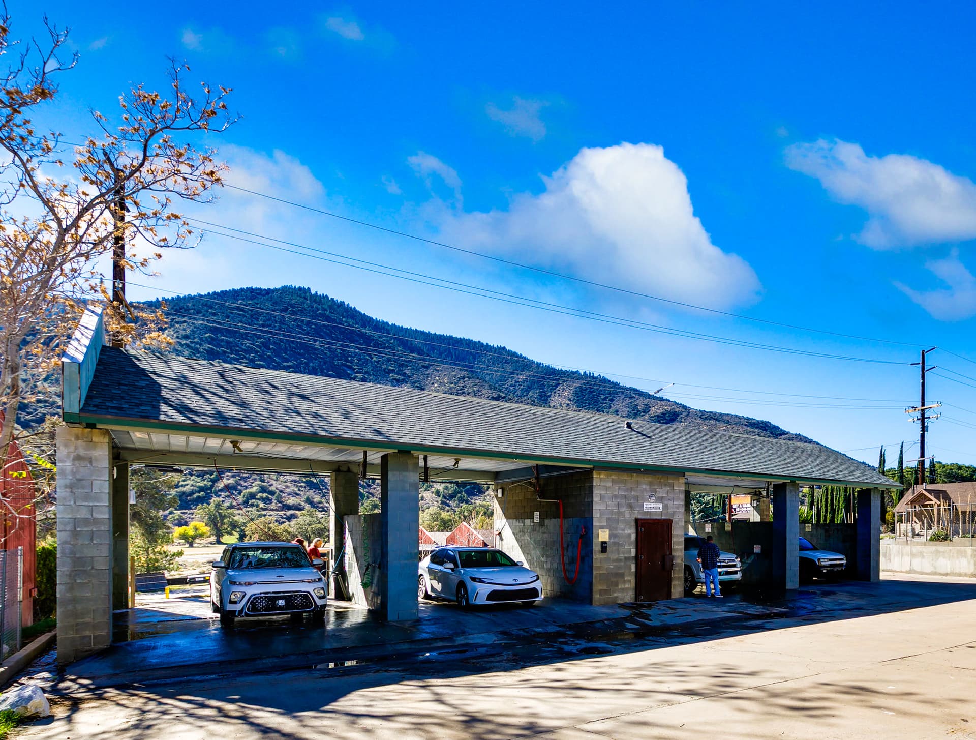 Photo or depiction of a automotive & vehicle business