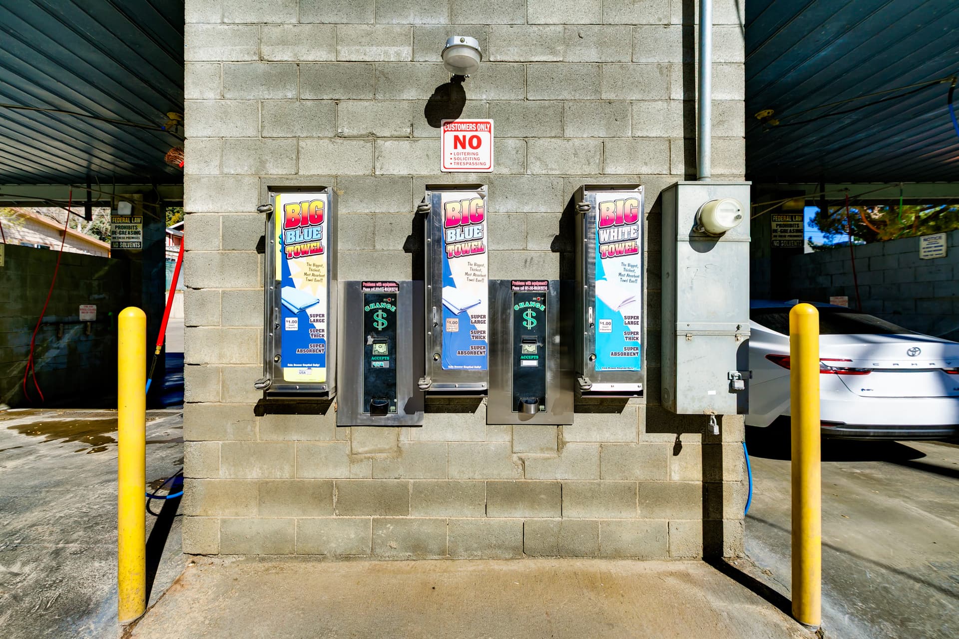 Photo or depiction of a automotive & vehicle business