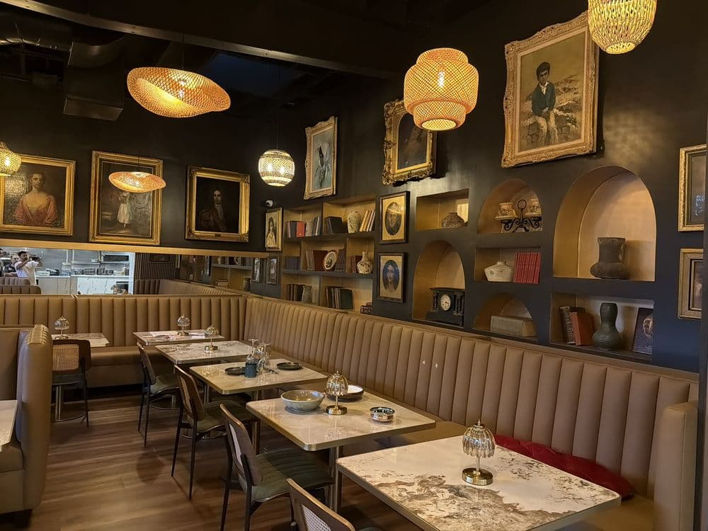 Photo or depiction of a restaurants & food business