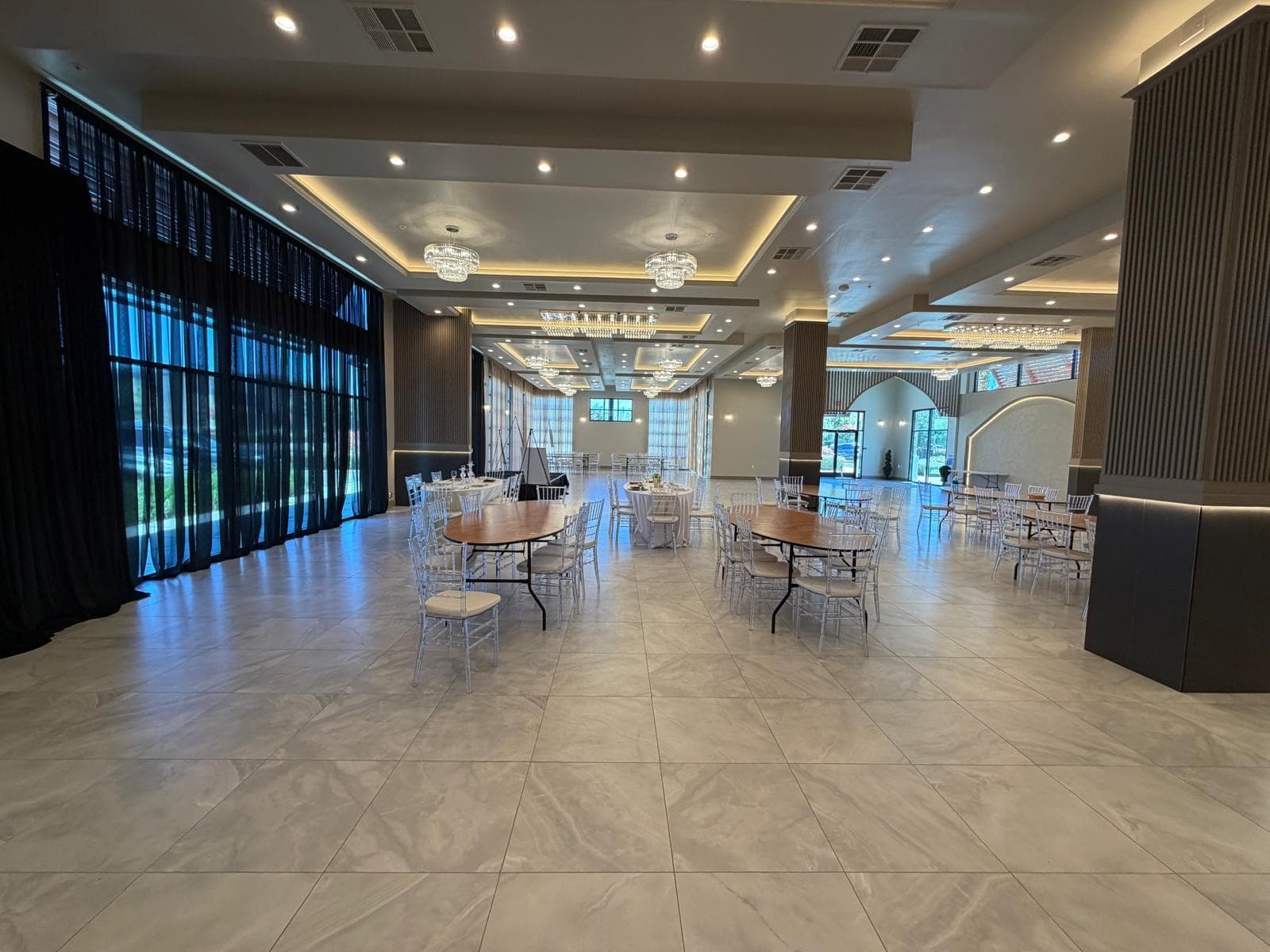 Photo or depiction of a restaurants & food business