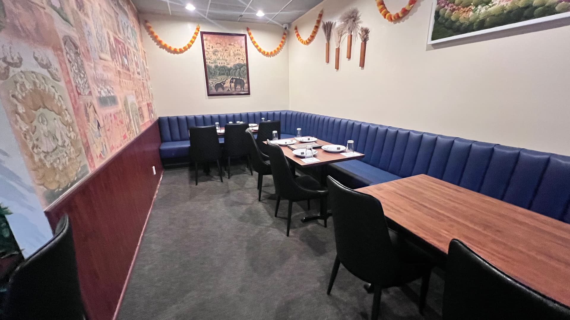Photo or depiction of a restaurants & food business