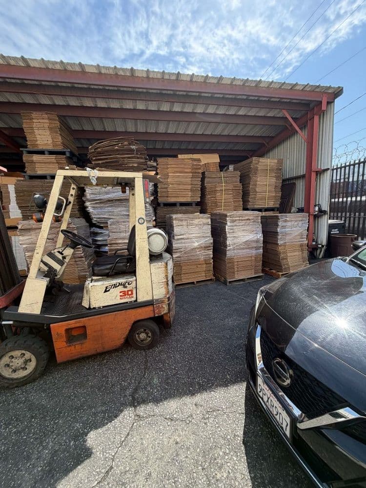 Photo or depiction of a wholesale business