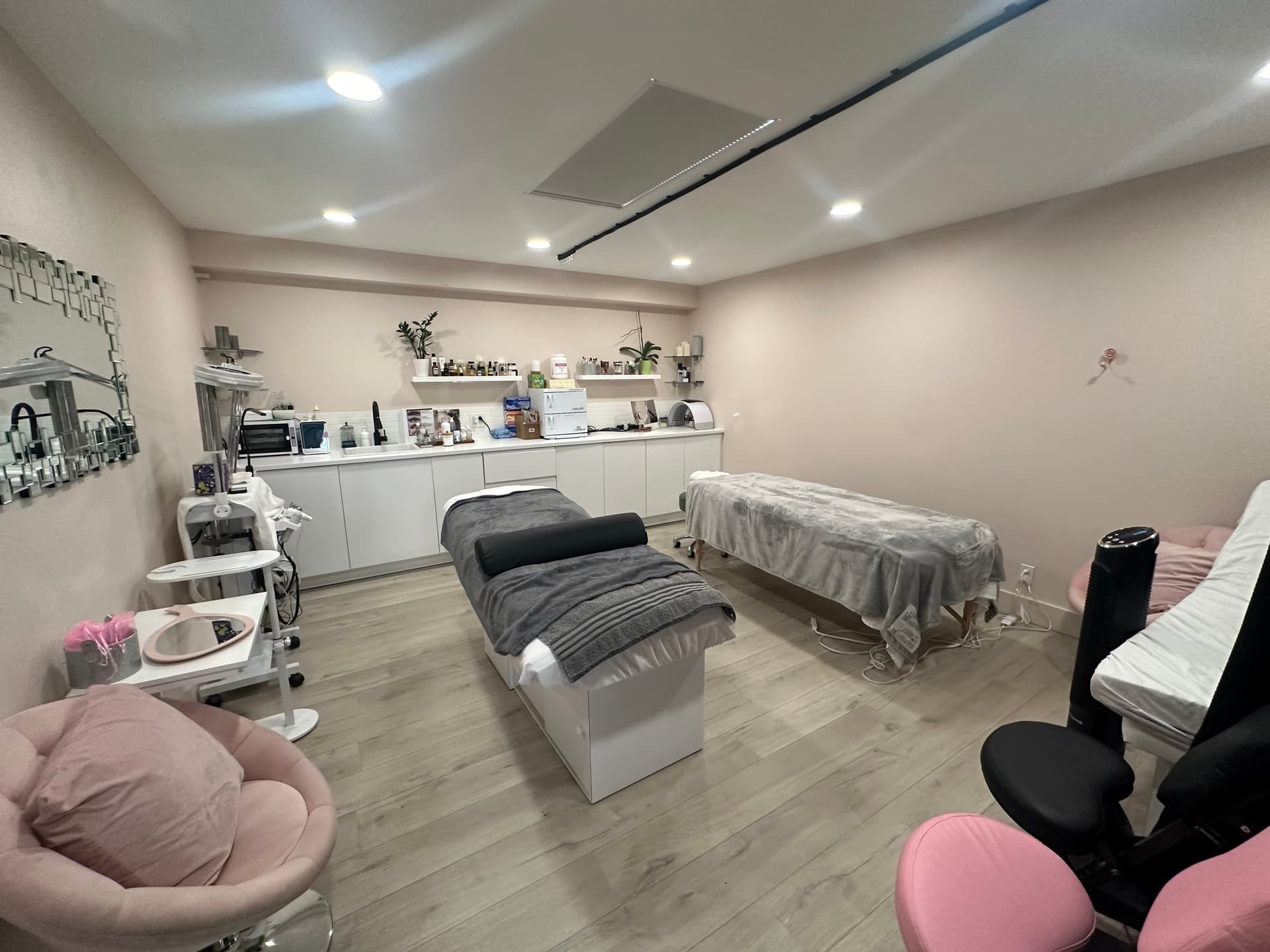 Photo or depiction of a health-medical-fitness-beauty business