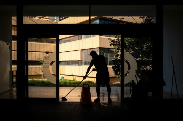 Thumbnail for 6 Reasons You Should Consider Buying a Commercial Cleaning Franchise