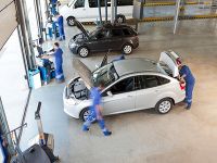 Auto Body And Collision Repair Shop - With RE