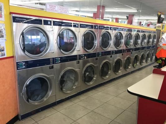 coin laundromat near me