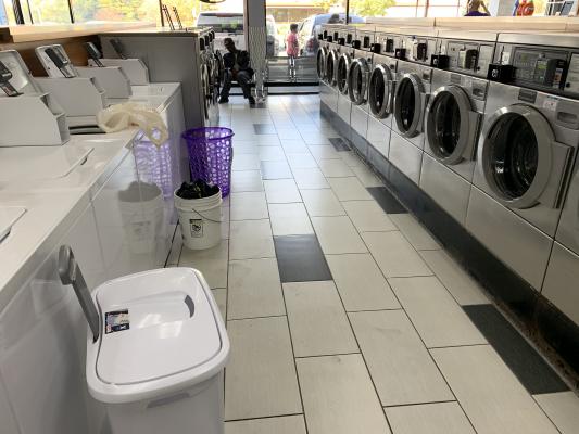 San Diego Business Partners Open Third Wash N Go Laundromat In 6 Months Contemporary Remodel Wash N Go Laundromat Business