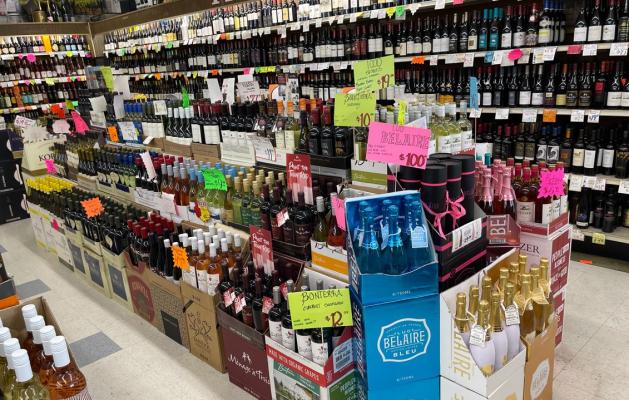 Pleasanton, Alameda County Liquor Store - High Volume, In Very Busy Center Business For Sale