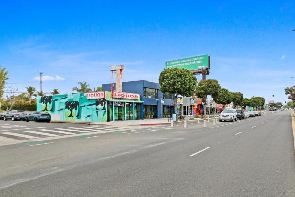 Mar Vista Area, WLA Liquor Store - With Or Without Real Estate Companies For Sale