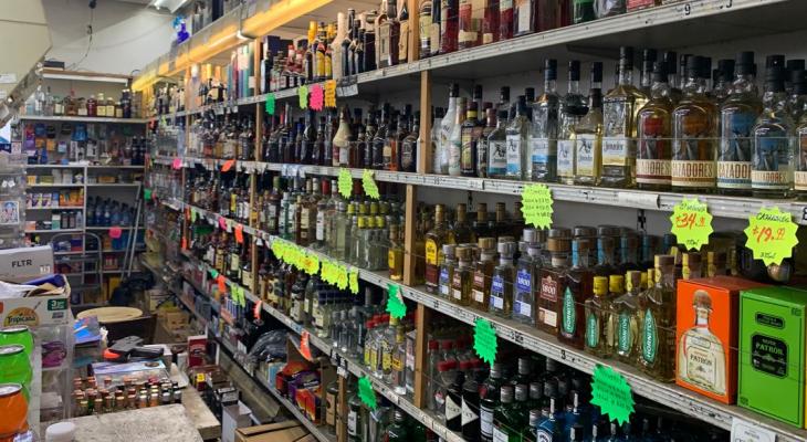 Albany, Alameda County Liquor Store - Near College, Highly Popular Business For Sale