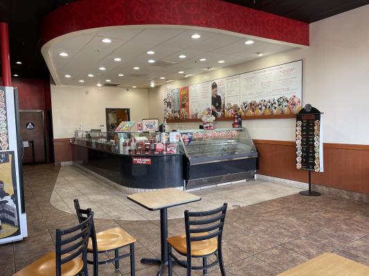Cold Stone Creamery - Exceptional Location Company For Sale