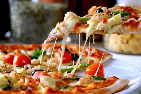 Los Angeles Pizzeria - In High Volume Location, Semi-Absentee Business For Sale