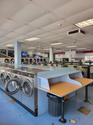 Los Angeles Downtown East Coin Laundry - Single Store, Single Tenant Business For Sale